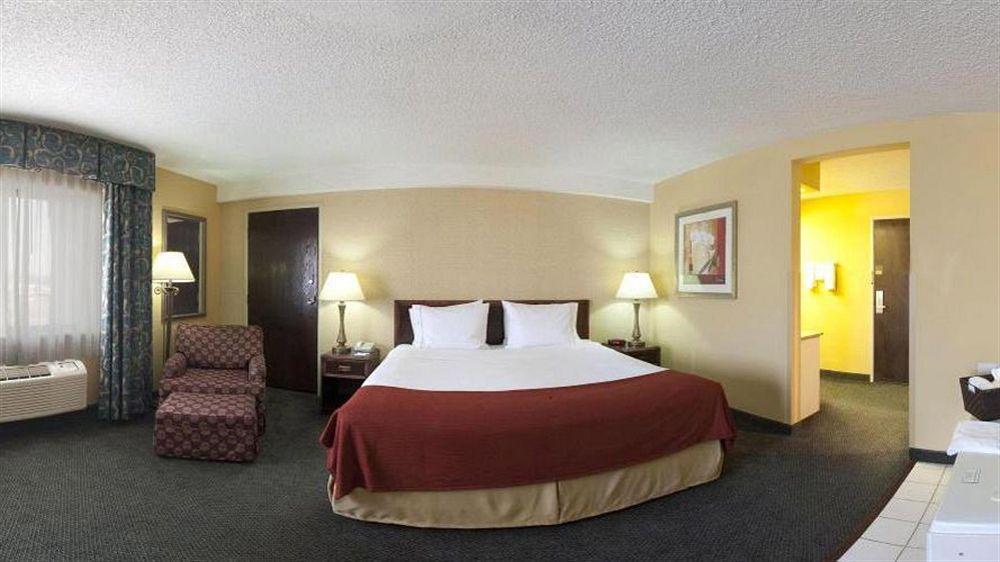 Holiday Inn Express Hotel Fort Campbell-Oak Grove By Ihg Kültér fotó
