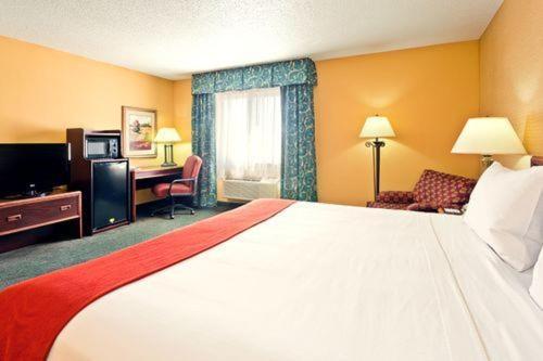 Holiday Inn Express Hotel Fort Campbell-Oak Grove By Ihg Szoba fotó