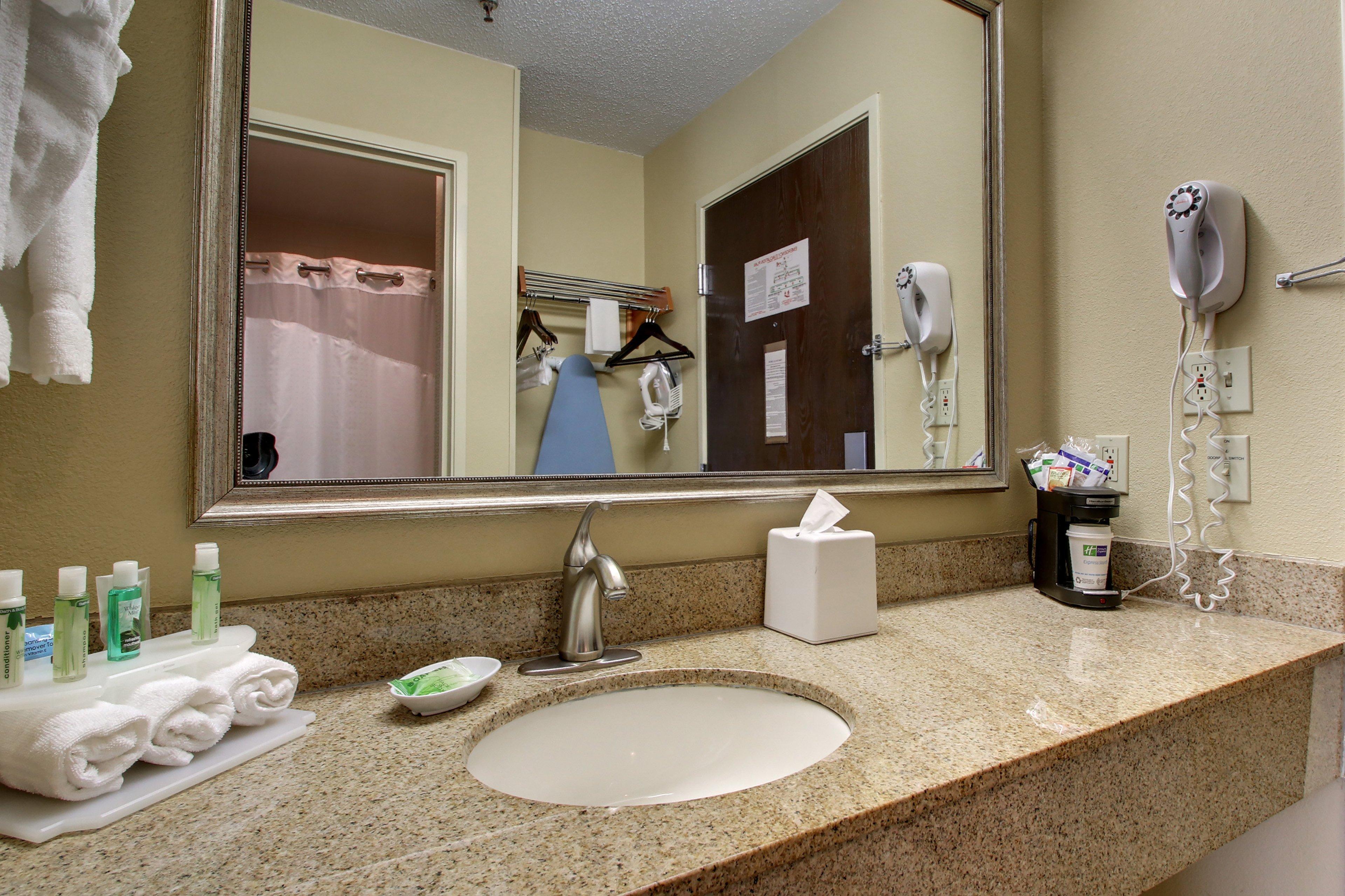 Holiday Inn Express Hotel Fort Campbell-Oak Grove By Ihg Kültér fotó