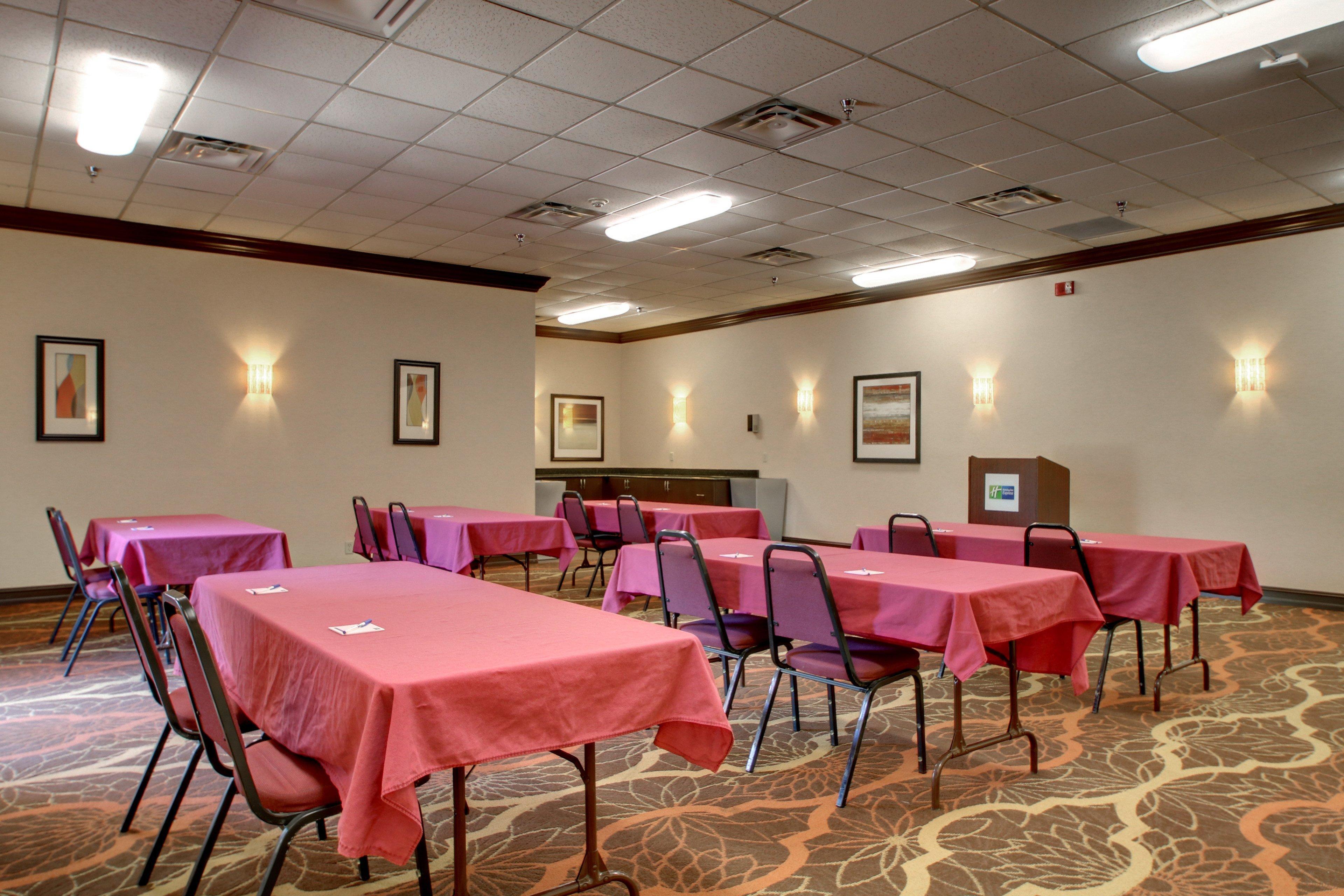 Holiday Inn Express Hotel Fort Campbell-Oak Grove By Ihg Kültér fotó