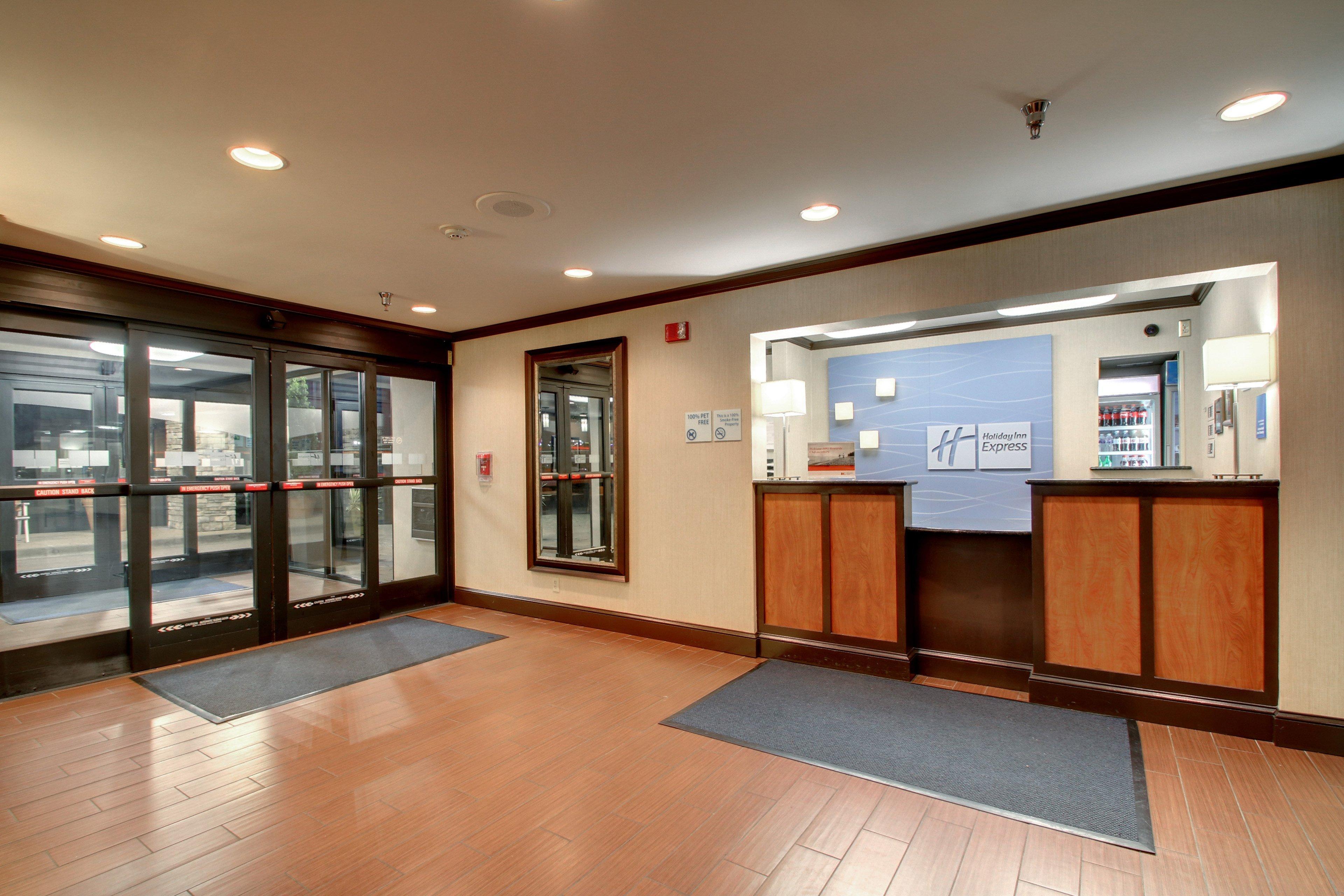 Holiday Inn Express Hotel Fort Campbell-Oak Grove By Ihg Kültér fotó